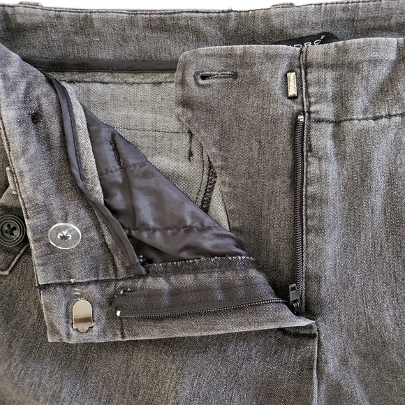 Sandro Button Detail Slant Pocket Denim Bermuda Shorts, Black/Gray, Sz 6P - Picture 4 of 9